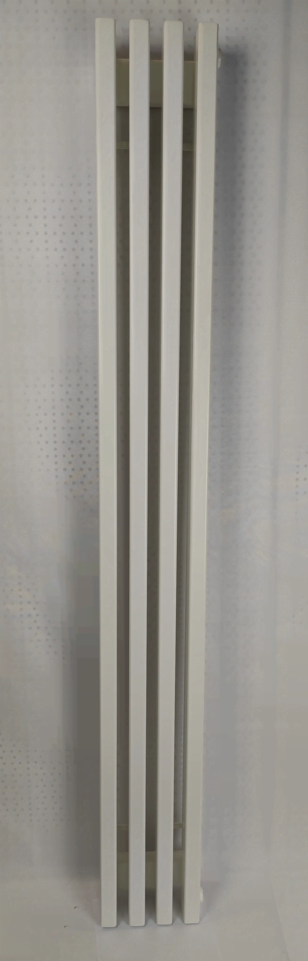 Трубчатый радиатор Сталь Loten grey V, 4 секц.